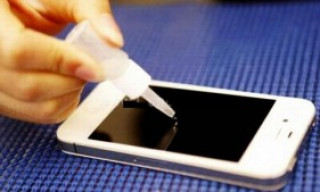 Dung dịch saphia lỏng: Chất chống trầy cho smartphone