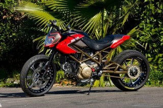 Ducati Hypermotard với vẻ ngoài hầm hố hoàn toàn mới