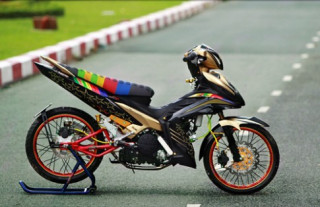 Exciter 2011 “trang điểm” theo phong cách Dragbike tại Sài Gòn