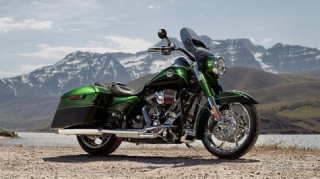 HARLEY DAVIDSON CVO ROAD KING 2014