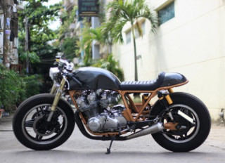 Honda CB750 phiên bản Cafe racer-cổ điển pha lẫn hiện đại