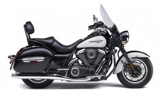 Kawasaki Vulcan 1700 Nomad ABS 2014: Cuốn sách về lịch sử dòng môtô thế giới.