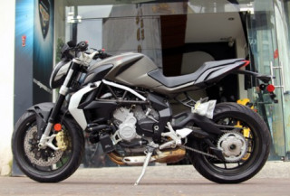 MV Agusta Brutale 675 2013 đầu tiên tại Việt Nam