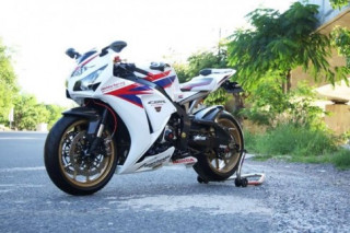 Ngắm chiếc CBR1000RR - 2012 