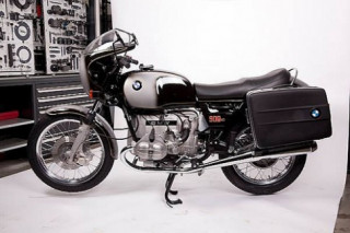 Các bước để lắp ráp BMW R90S