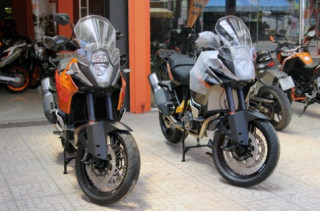 Cặp đôi KTM 1190 Adventure 2014 