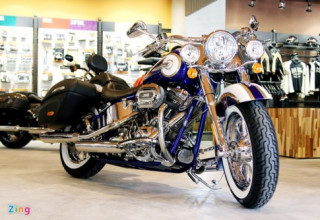 Harley-Davidson sơn thủ công giá 1,4 tỷ đồng ở Việt Nam