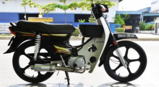 Honda Dream và nhiều loại pô độ LeoVince