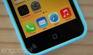 iPhone 5c bản 8GB rẻ hơn 2 triệu đồng