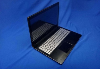 Lộ diện laptop lai dòng VivoBook của Asus