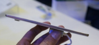 Oppo R5 liệu có bị “soán ngôi” điện thoại mỏng nhất thế giới