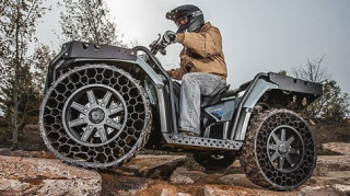 Polaris ATV: Xe địa hình lấy cảm hứng từ xe quân sự