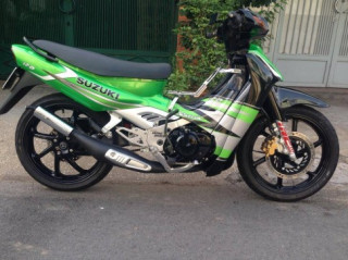 Satria 2000 xanh lá gắp NSR