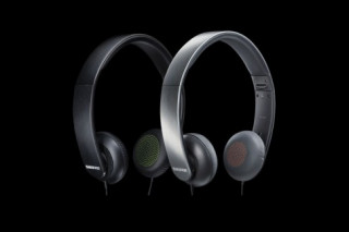 SRH144, SRH145 - bộ đôi headphone giá mềm của Shure.