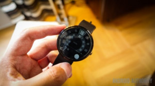 [Video] Trên tay Moto 360: chiếc smartwatch đang cháy hàng