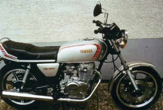 Yamaha XS400 “lột xác” thành thiếu nữ