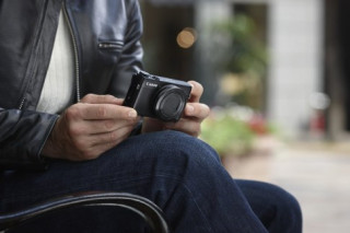 Canon sẽ sử dụng cảm biến Sony trên máy DSLR vào năm 2015