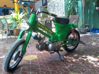 Honda Cub độ phong cách Bobber của chàng sinh viên Việt