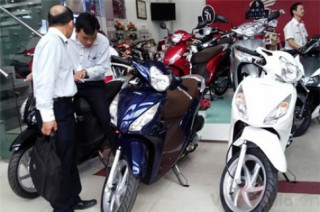 Honda “mỉm cười” trên thị trường xe máy năm 2014