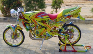 Kawasaki Ninja cây keo Lollipop nhiều màu