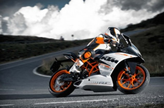 KTM RC 390 chiếc sportbike mạnh mẽ của hãng xe Áo