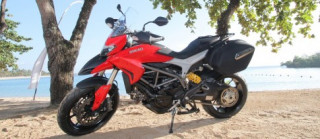 Môtô đường trường Ducati Hyperstrada 424 triệu đồng tại Việt Nam