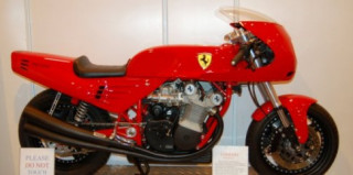 Siêu môtô Ferrari sắp được ra mắt?