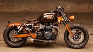 Triumph Bonneville độ cực đẹp đậm chất mộc với nhiều đồ chơi khủng