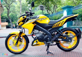 Yamaha Fz150i màu vàng “chói” tại Sài Gòn