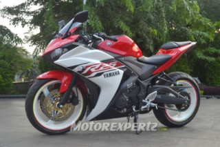 Yamaha R25 độ của 1 biker Indo