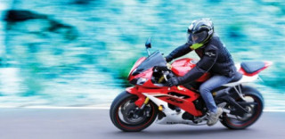 Yamaha YZF R6 - Khi yêu “Ngựa bất kham”