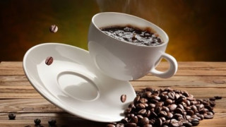 Cà phê ‘ngậm’ chất lạ và cách nhận biết