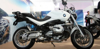 Cận cảnh R1200R được trưng bày tại BMW World Xpo ‘14