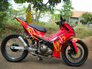 Exciter độ dàn áo như sportbike