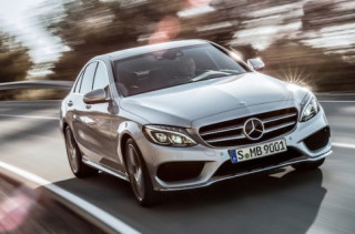 Mercedes-Benz tiếp tục phá kỉ lục doanh số