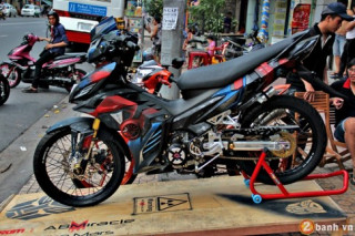 Optimus Prime hóa thân trên Yamaha Exciter