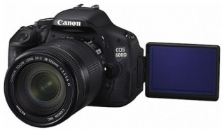 Đánh giá về máy ảnh Canon EOS 600D