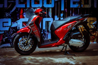 Honda SH Việt độ đẹp mắt mang đậm không khí tết