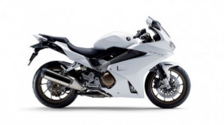 Honda VFR800F ra mắt phiên bản mới 2015