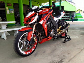 Kawasaki Z1000 2014 độ phong cách với phiên bản Greatzaa tại Thái