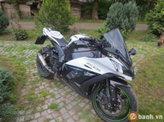 Kawasaki Zx-10r độ cực chất với phiên bản carbon _16/02/2015 15:00