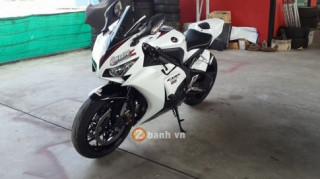 Honda CBR1000RR bản 2015 độ sắc sảo 