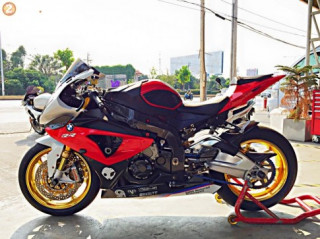 Siêu cá mập BMW S1000RR phiên bản khủng