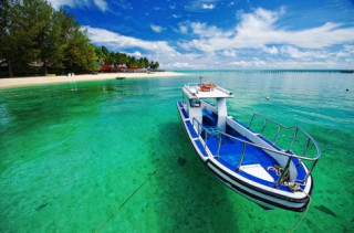 5 bãi biển đẹp bạn nên đến khi du lịch Indonesia