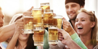 9 lợi ích của việc uống bia đúng cách