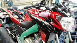 Ảnh “nóng ” naked bike côn tay Yamaha FZ150i phiên bản mới