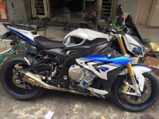 BMW S1000R độ đồ chơi Rizoma cực chất tại Việt Nam