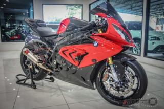 BMW S1000RR 2015 với phiên bản độ siêu phẩm