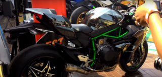 [Clip] Kawasaki H2 độ pô R9 mạnh mẽ