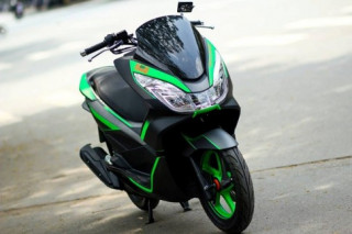 Honda PCX 125 Tem đấu phong cách Lamborghini